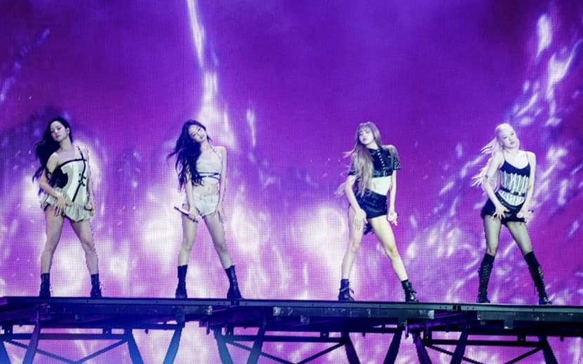 Penampilan Perdana Lagu ‘Jump’ di Konser ‘Deadline’ 2025 di Korea Banjir Pujian